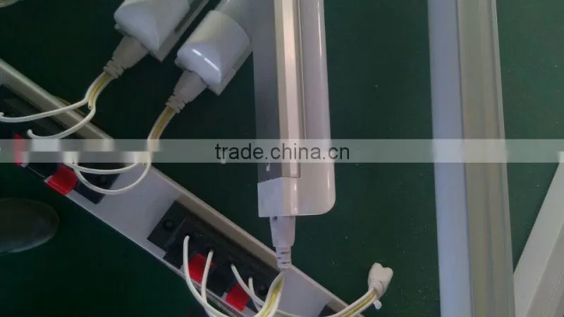 China Zhejiang Manufacturer 12W 18W 24W LED Tube Light T8