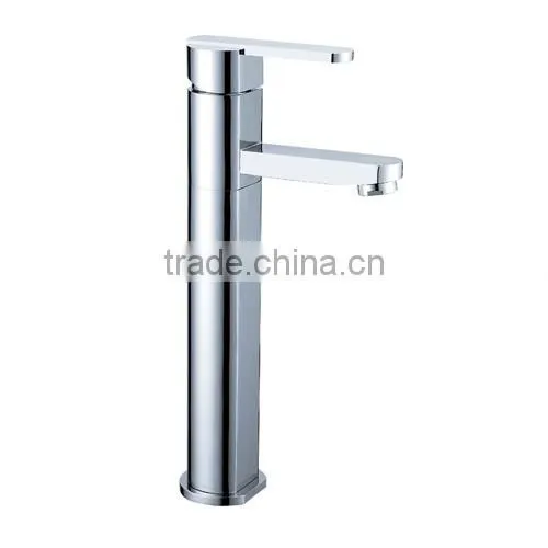 Single lever brass bath faucet with diverter chrome plated