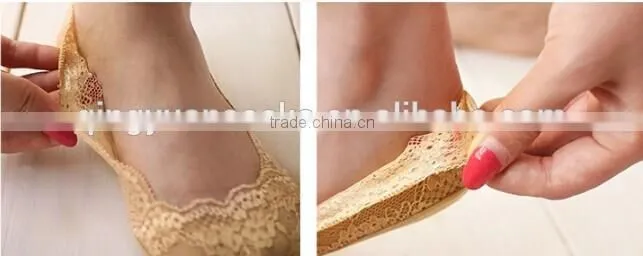 Wholesale Beautiful Ladies Invisible Socks With Lace
