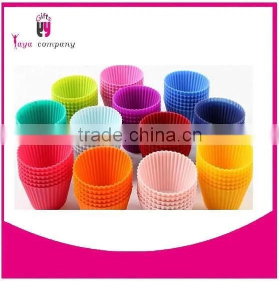 custom Eco-friendly reusable diamond shape silicone ice cube tray