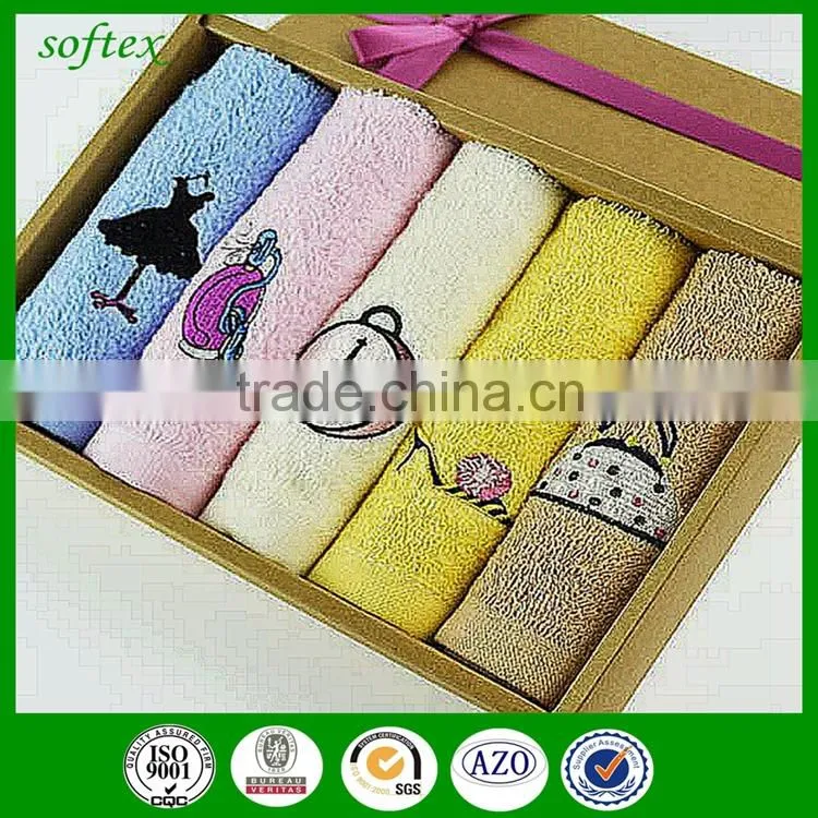 embroiery set in gift packing towel