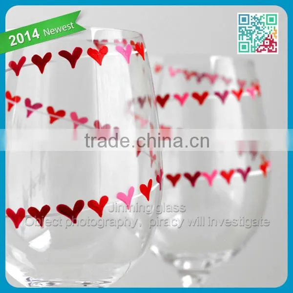 Heart Garland Valentine Gift Personalized Valentines Hand Painted Glass with your Names Valentine Wine Glass