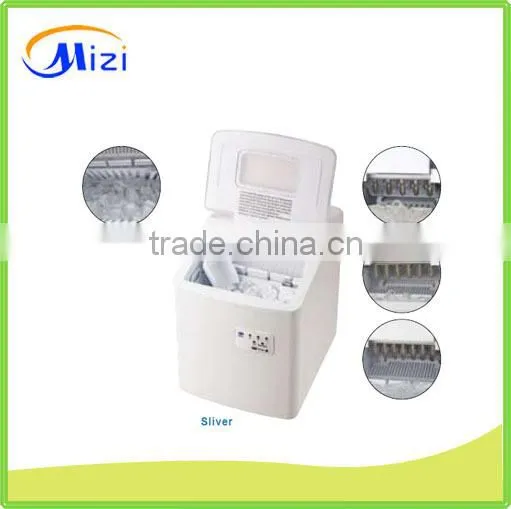 Mini soft ice cube maker