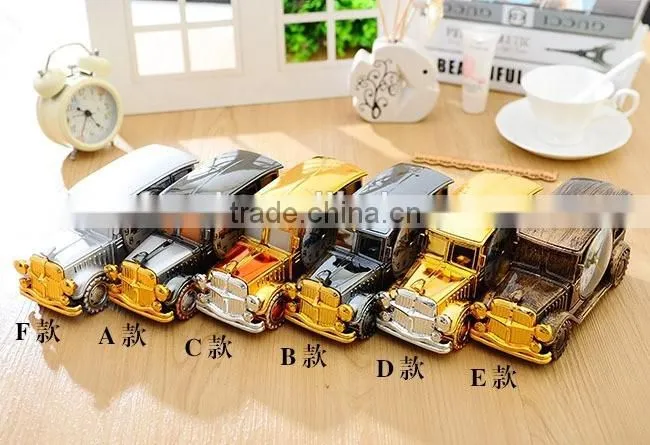 Classic car alarm digital pointer plastic table clock