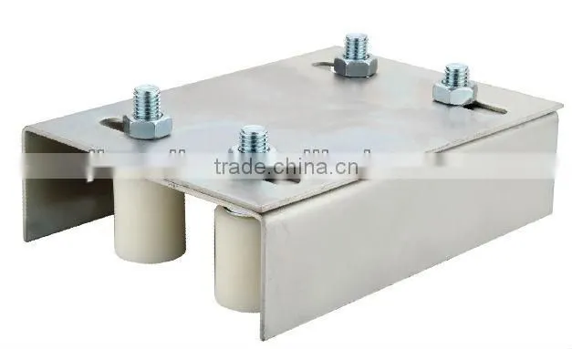 Cantilever Gate System
