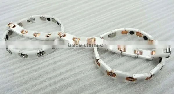 15001 gold plated steel with white magnetic ceramic bracelet