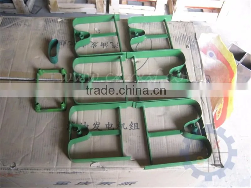 Custom plastic T-shirt bag punching blade
