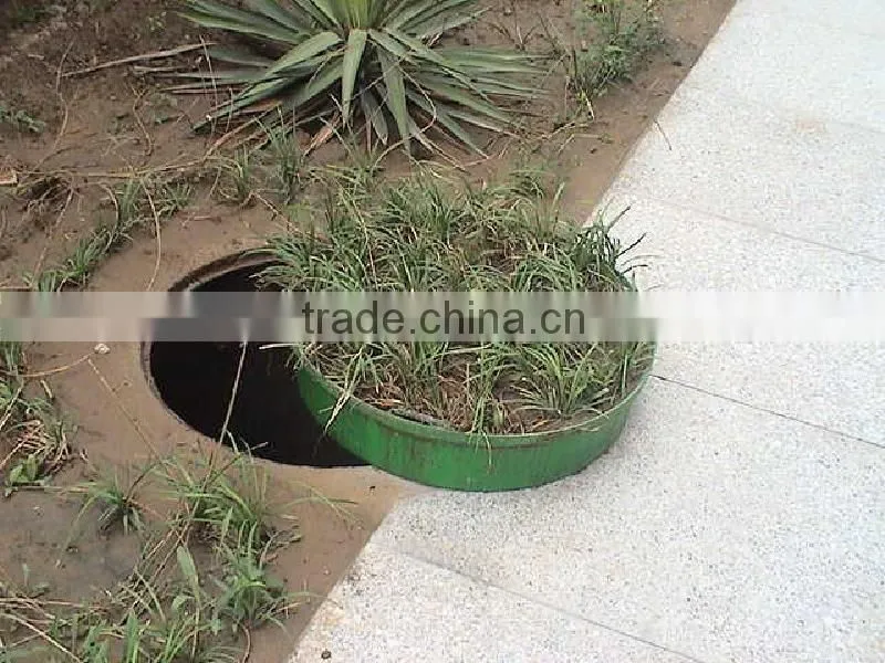 FRP vented manhole cover