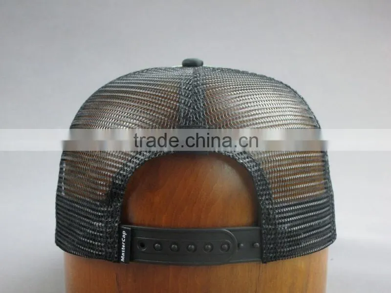 Customer sponge front mesh back snapback cap with woven lable