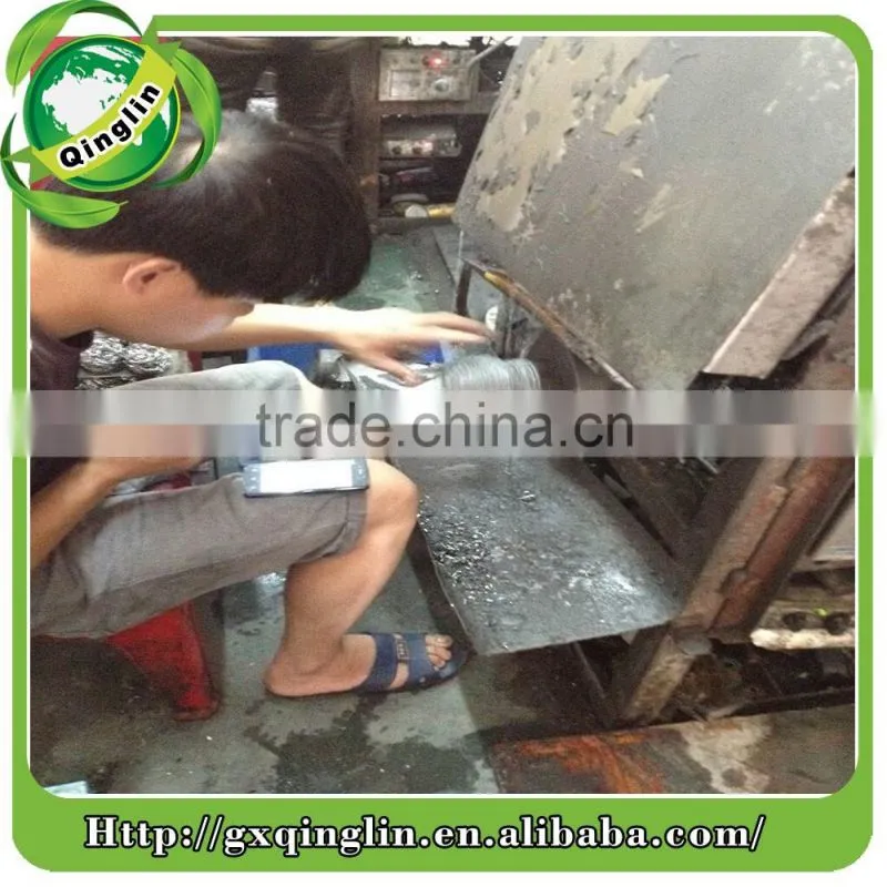 Stainless steel cleaning ball