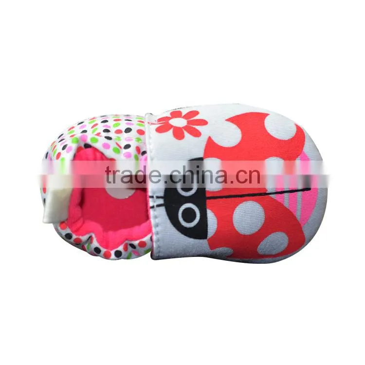 Cute beatles printed baby shoes