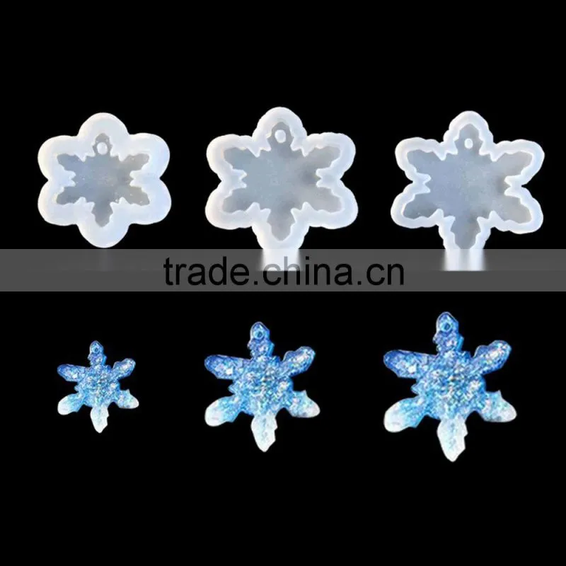 Custom Shape Christmas Reindeer Snowflake Snowman Snowflake Tree White Silicone Resin Mold For Jewelry Making DIY