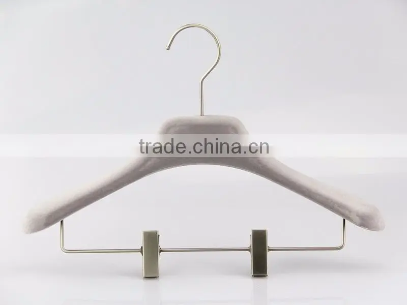 Luxury grey color clothes plastic hanger coat rubber hanger with trousers clip