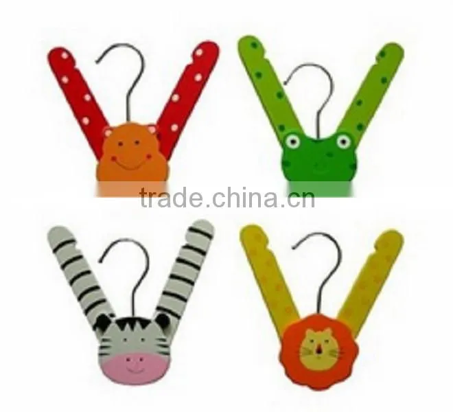 High Quality Lovely Animal Wooden Hanger Whole Sale Hangers/Folding Hanger