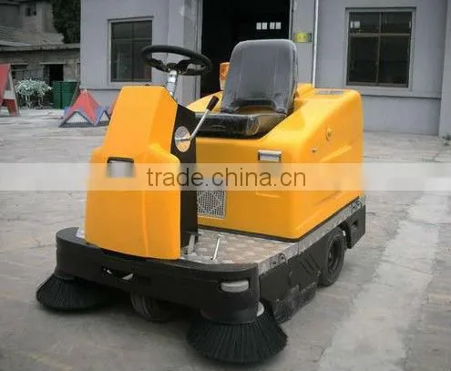Ride-on type automatic garbage sweeper
