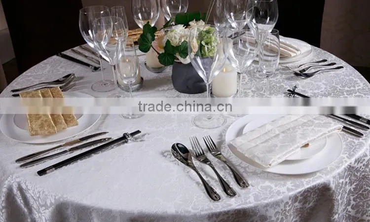 LinenPro Wholesale Fabric Painting Designs on Table Cloth Restaurant Table Cloth