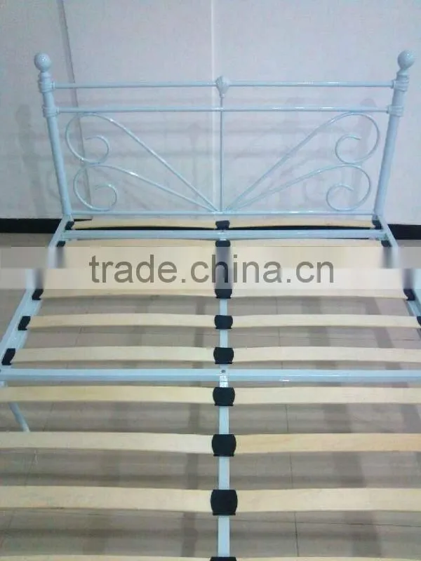 bedroom furniture wrought iron beds