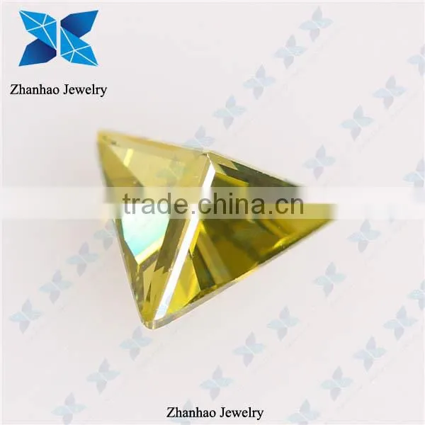 Loose synthetic triangle peridot cubic zirconia stones