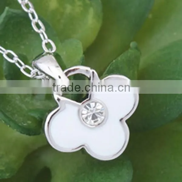 Crystal Jewelry New Fashion Flower Pendant Necklace