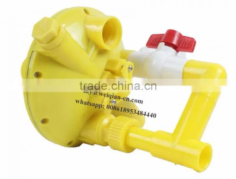 plastic water pressure regulator in poultry drinker system