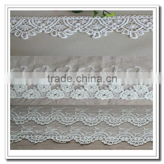saree lace and border