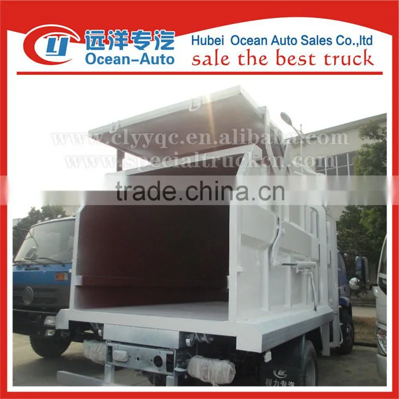 New condition 4x2 compression docking refuse collector