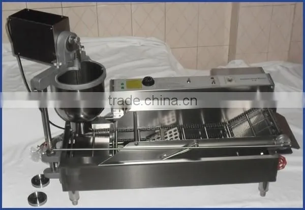Low price good performance mini donut machine
