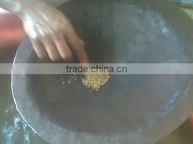 Portable river gold panning machine