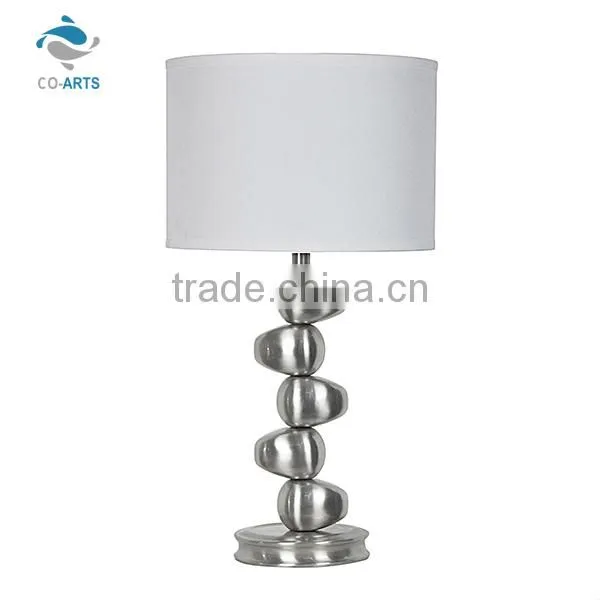 Chinese supplier room decoration white plug table lamp