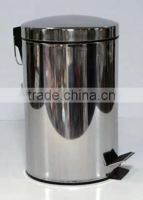 round trash can with arched lid