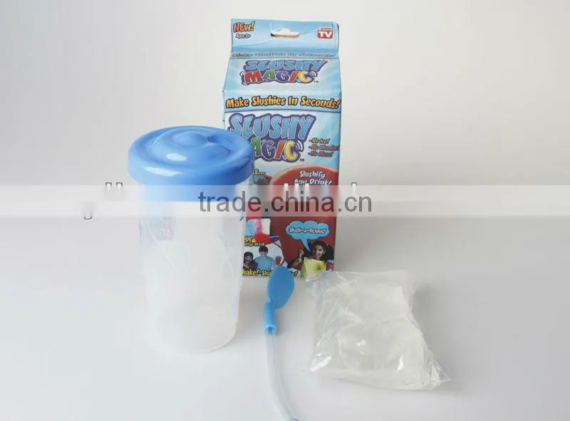 2017 OEM Logo Hotsale Fancy Plastic Cup with Spoon