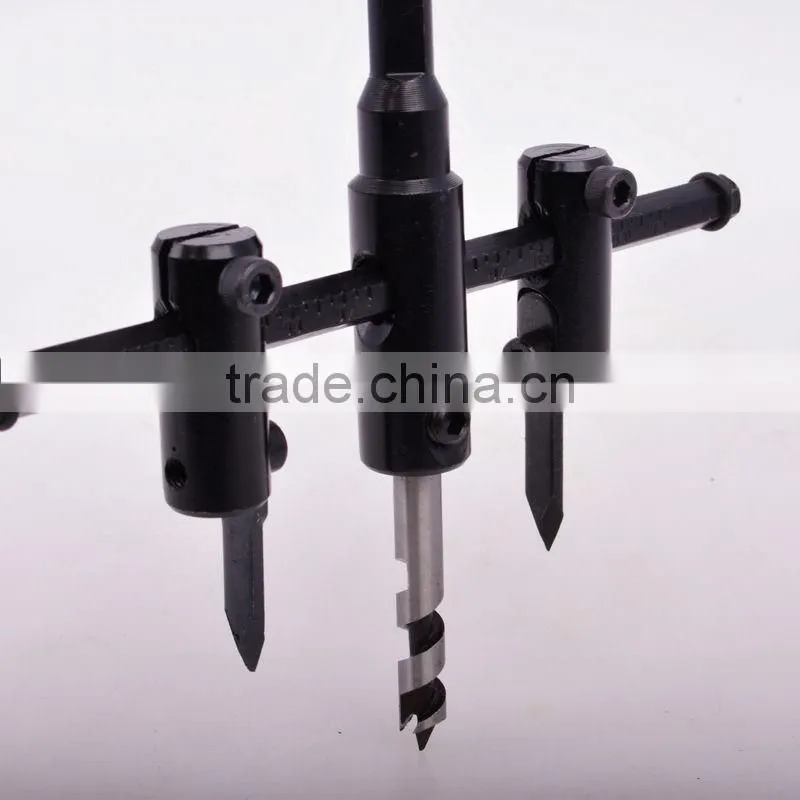 Adjustable carpentry hole saw