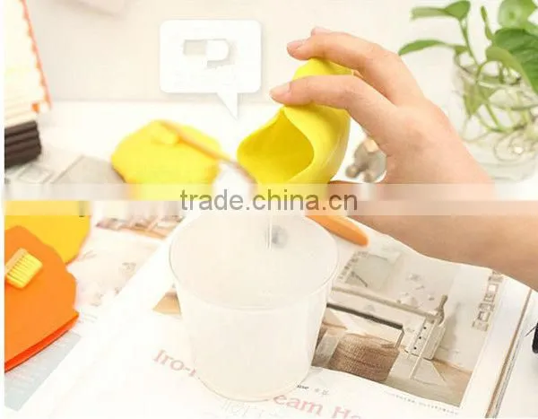 leaf design silicone toothbrush cover for travel