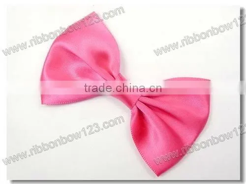 red bow tie knot