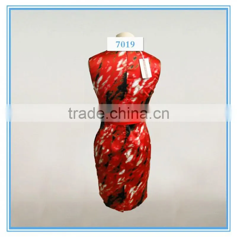 Sleeveless ladies print dress with waist belt