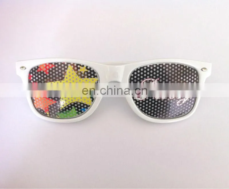 Promotional cheap sunglasses with customized Logo printed on pinhole lens