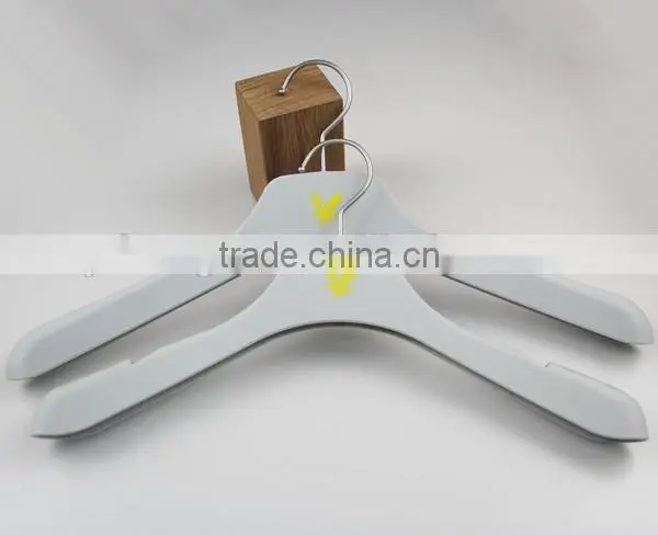 FP-869 Grey plastic hanger for clothes