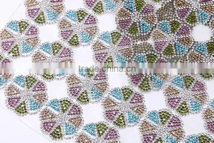 China Clothing Decoration Flower Rhinestone Stickers Rhinestone Blanket