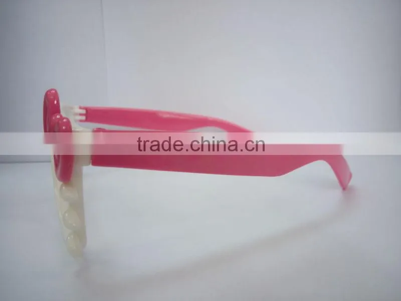 2015Cute fashion Hello Kitty red glasses frame