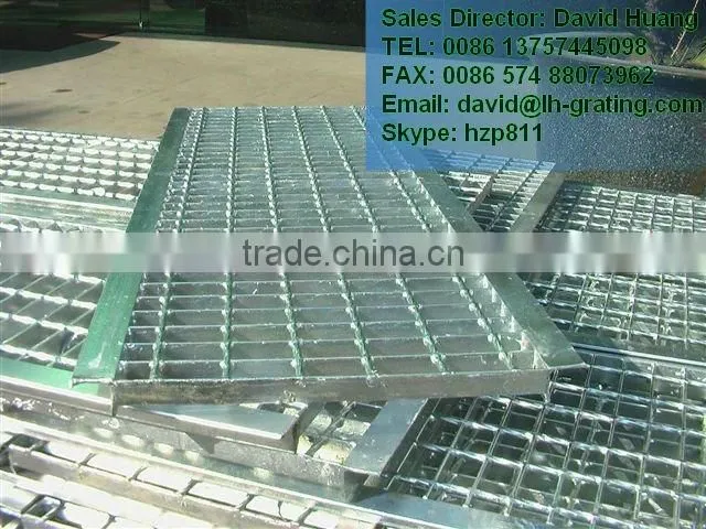 galvanized trench floor grating