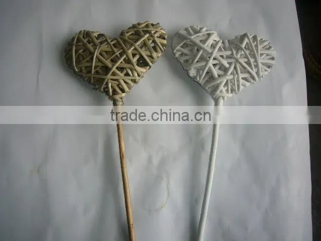decoration heart willow baskets