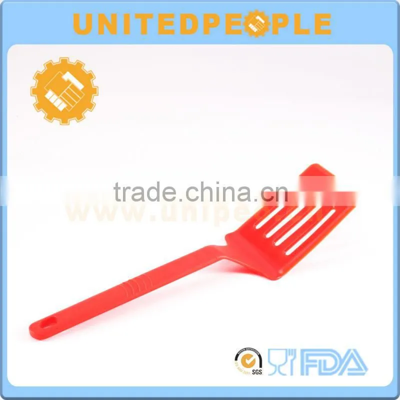 2015 New Product Integrated Design Multi-purpose Nylon Utensils