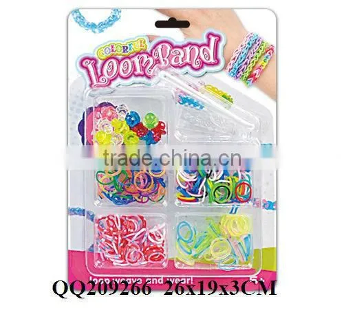 DIY rubber loom band play set with kits