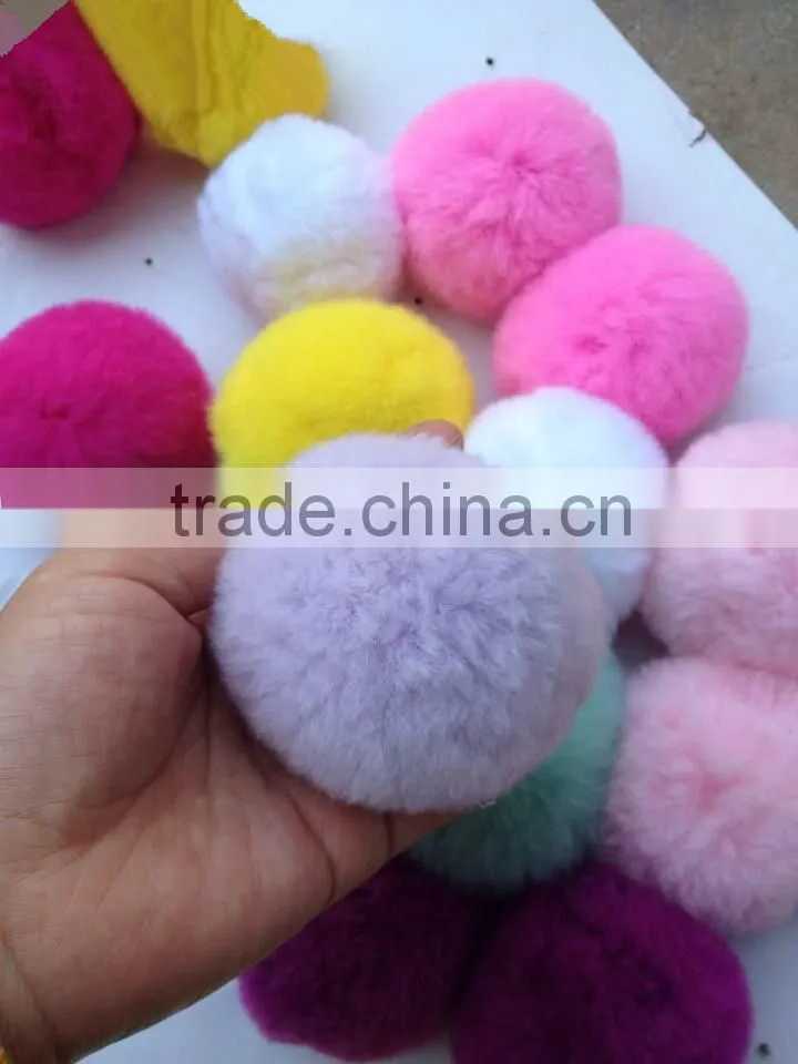 Natural Rex Rabit Fur Pompoms Wholesale Fur Pom Poms / 8cm Fur Ball Keychain