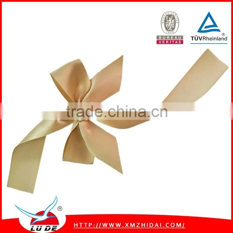 2016 Factory DIY Beautiful ribbon flowers for packing