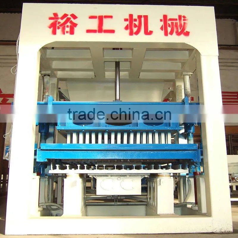 Yugong cement/concrete/fly ash brick making machine for sale in usa