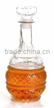 Embossed Europe glass vodka bottle with glass lid