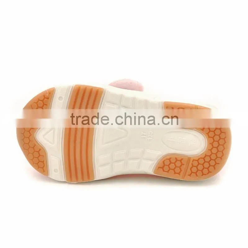 2016 XIAOLIUBAO latest baby shoes lovely girls shoes soft TPR sole