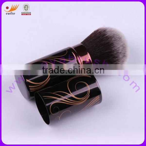 Retractable Synthetic Hair Makeup Brush With Red Color