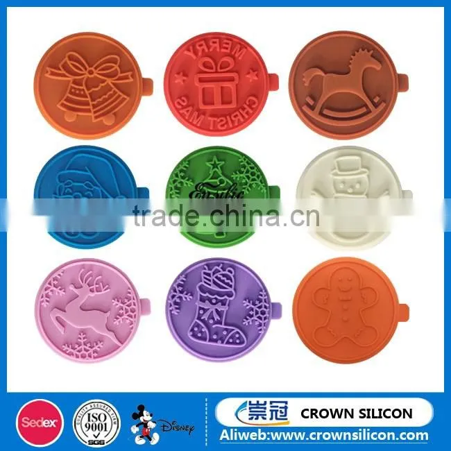 Best Price Christmas Silicone Cookie Biscuit Stamps With Wood Handle